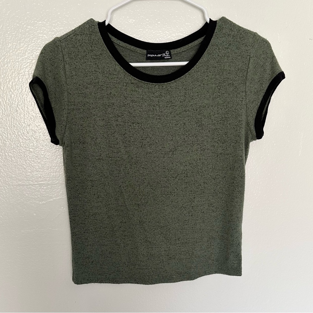 Olive Green Cropped Short Sleeve Tee Size L